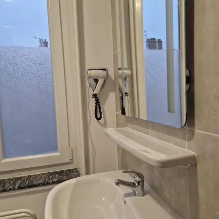 Hotel De L'academie Place Stanislas, Centre , Gare Et Congres