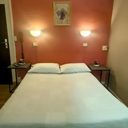 De L'academie Place Stanislas, Centre , Gare Et Congres