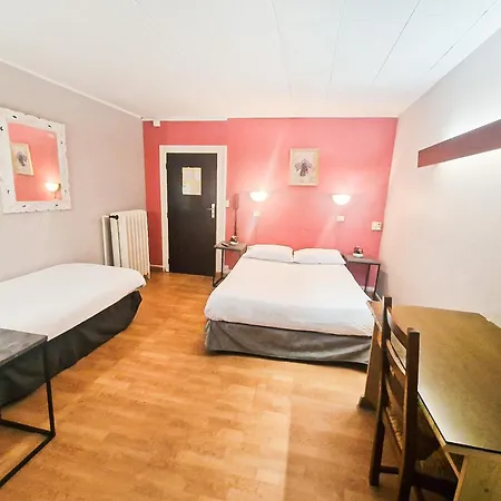 De L'academie Place Stanislas, Centre , Gare Et Congres Hotell 2*