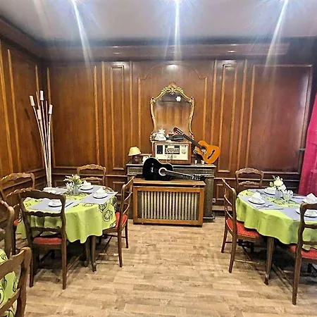 De L'academie Place Stanislas, Centre , Gare Et Congres Nancy