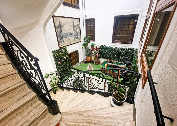 De L'academie Place Stanislas, Centre , Gare Et Congres 2* Nancy